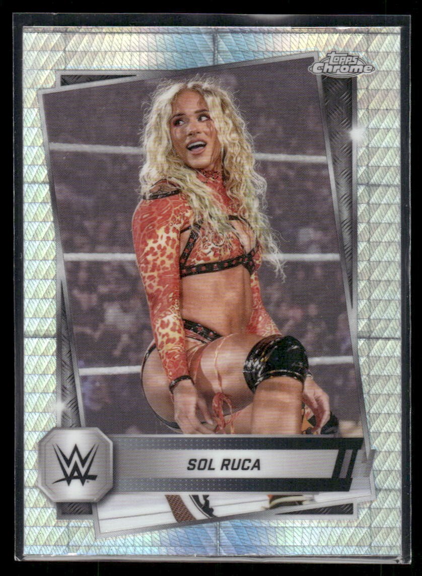 2025 Topps Chrome WWE Sol Ruca #24 Prism Refractor