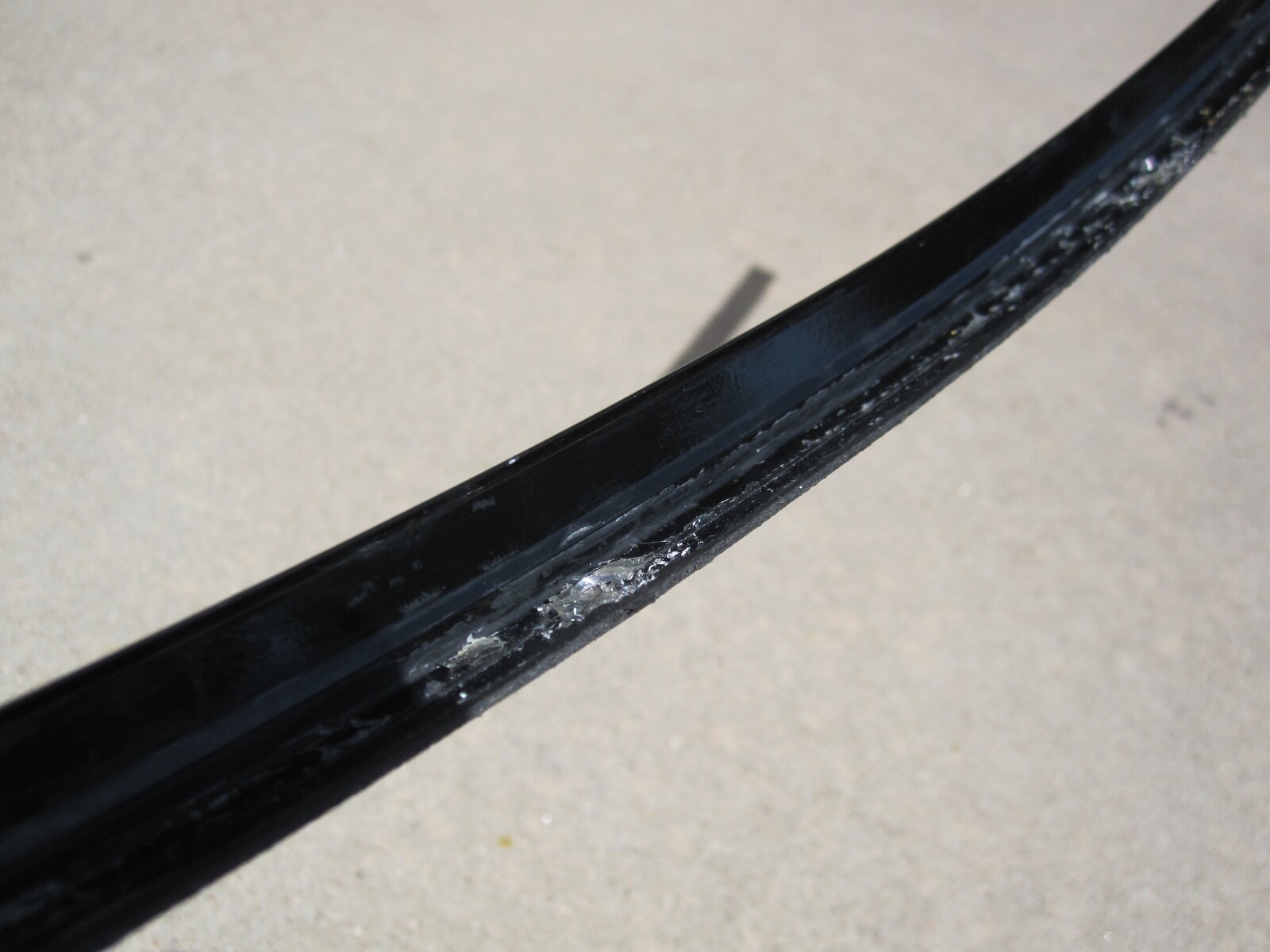 02-2010 LAMBORGHINI MURCIELAGO LEFT DOOR GLASS UPPER TRIM CHANEL RUN MOLDING 