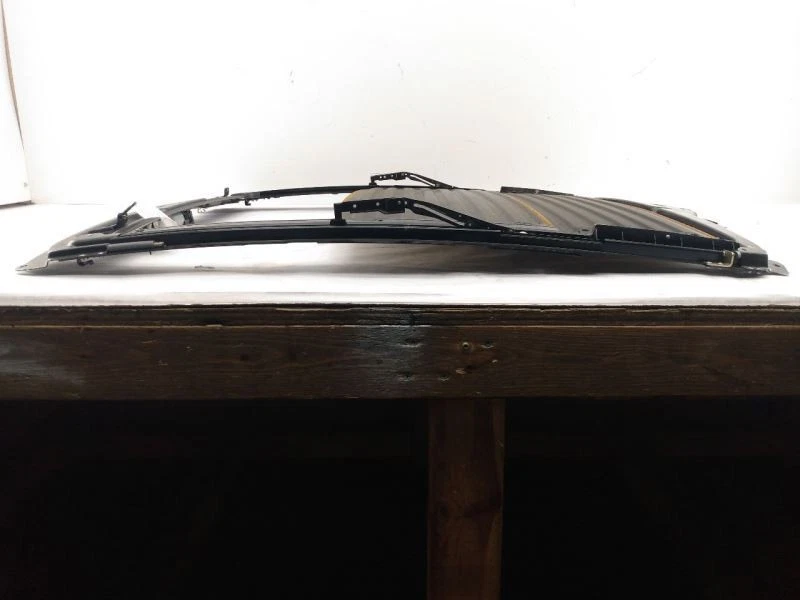 BMW 650i E63 E64 Coupe Sunroof Moonroof Assembly Fits 04 05 06 07 08 09 10 Foto 4 de 4