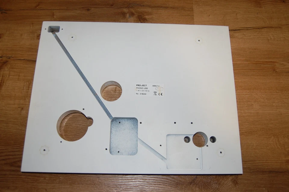 Pro-Ject Debut III Chassis Gehäuse leer in weiß - Bild 4 von 4