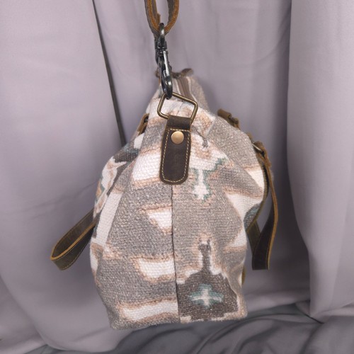 Myra Bag Duffle Travel Southwest Tapestry Cotton Leather Boho Western Carry On - Picture 5 of 21