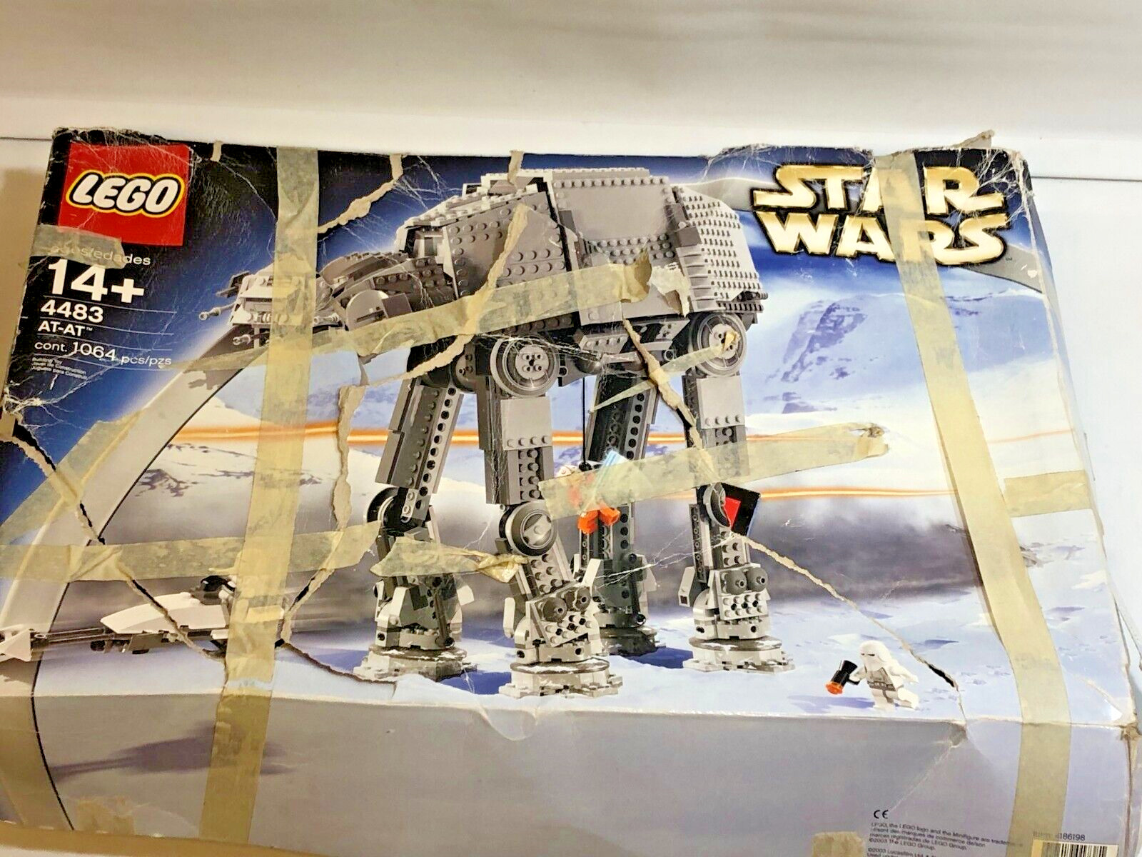 LEGO Star Wars AT-AT  4483 2003 Retired incomplete