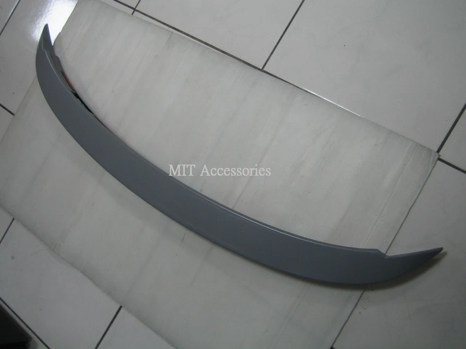 Toyota YARIS hatchback 2012-18 OE estilo de fábrica ABS spoiler de teto traseiro - sem pintura - Imagem 2 de 4