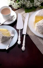 Oneida Dover 2 Piece Cake Server Set Quality 18/10 Stainless