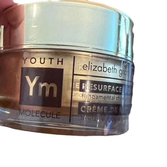 Crema de noche Elizabeth Grant Youth Molecule Resurface 1,7 oz 50 ml sin crueldad Foto 3 de 4
