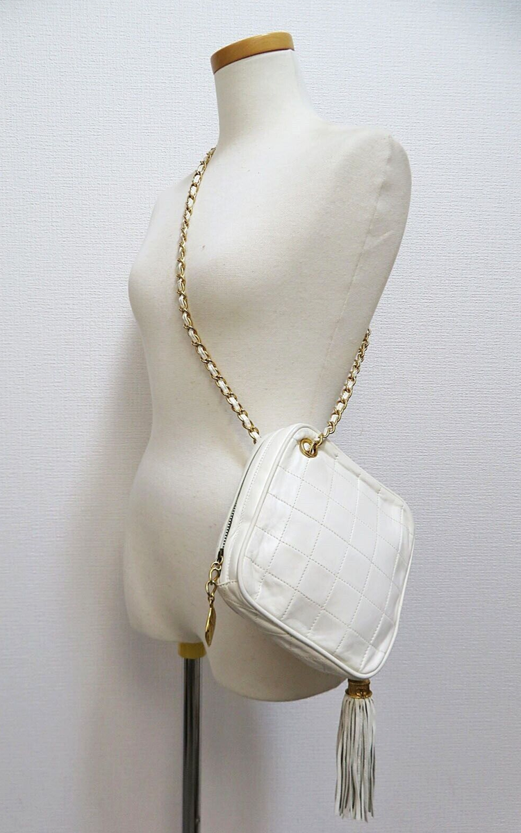 Authentic CHANEL White Quilted Leather Chain Shoulder Bag Purse