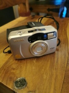 Samsung Fino 80xl 38-80mm Lens Super Compact Camera with protection pouch