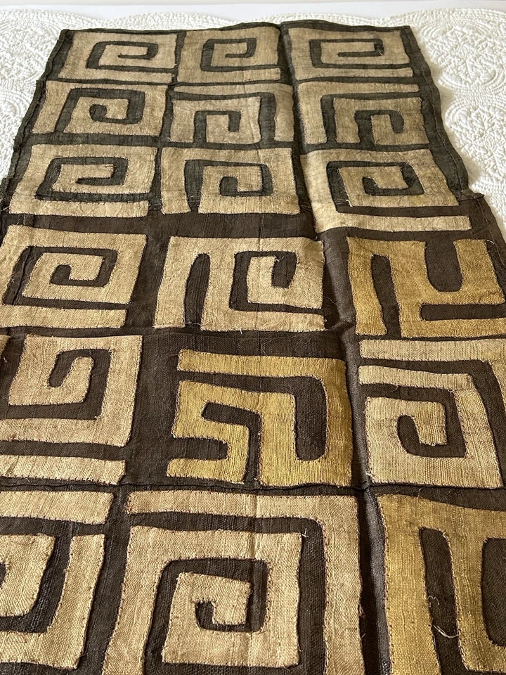 Panel de tela Cuban vintage 24-27”x126” tejido a mano con apliques Foto 3 de 4