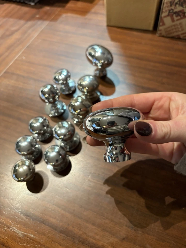 job lot polished chrome round door knobs - variety shapes and sizes - Image 4 of 4