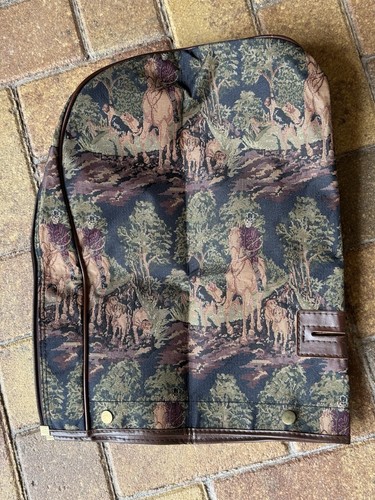 DAIWA COACH GOLF BAG "HUNTING SCENE" TAPESTRY 3 WAY WITH MATCHING RAIN COVER. - Picture 5 of 18