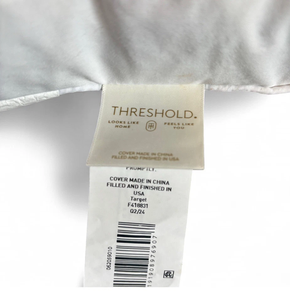 Funda nórdica y almohada de umbral Margaret Park para camas tamaño queen-cebada usada Foto 2 de 2