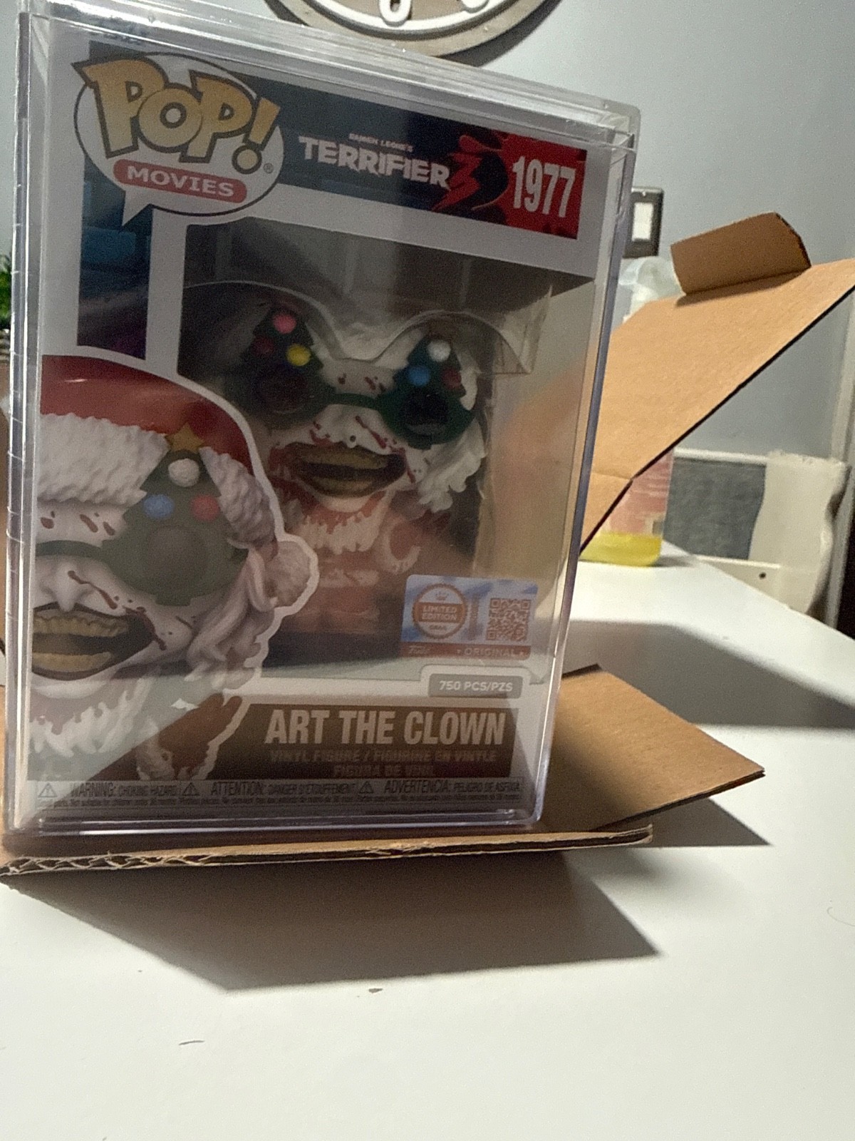 Art the Clown in Santa Suit Terrifier 3 Bloody #1977 LE 750 piezas Funko Pop ¡Grial!