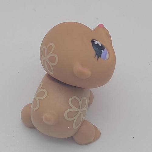 2007 Littlest Pet Shop RARE Vintage Flower Power Purple Eyed Hamster C031 - Picture 3 of 6