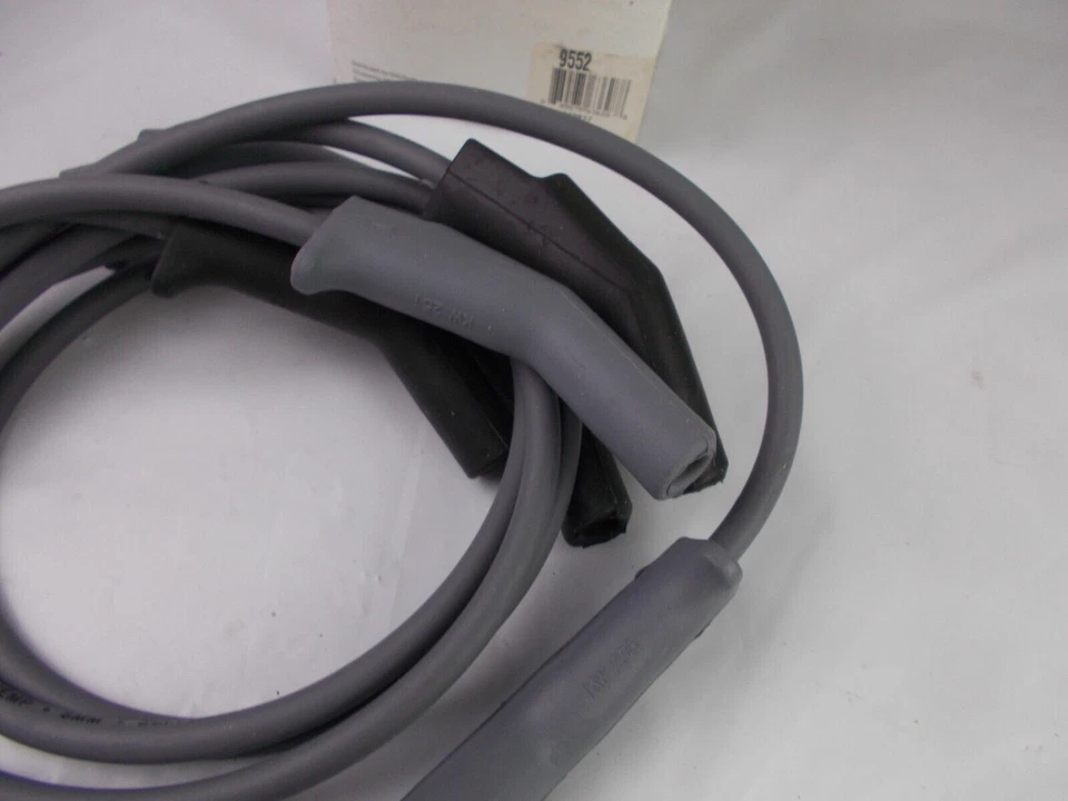 Juego de cables de bujía-VIN: 4 DriveWorks 9552 para Ford Windstar 1996-1998 3,8 L-V6 Foto 4 de 4