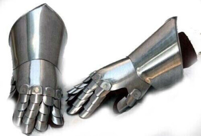 Medieval Gauntlets Pair Set of 2 Gloves Knight Re-enactment Metal Plate Armor