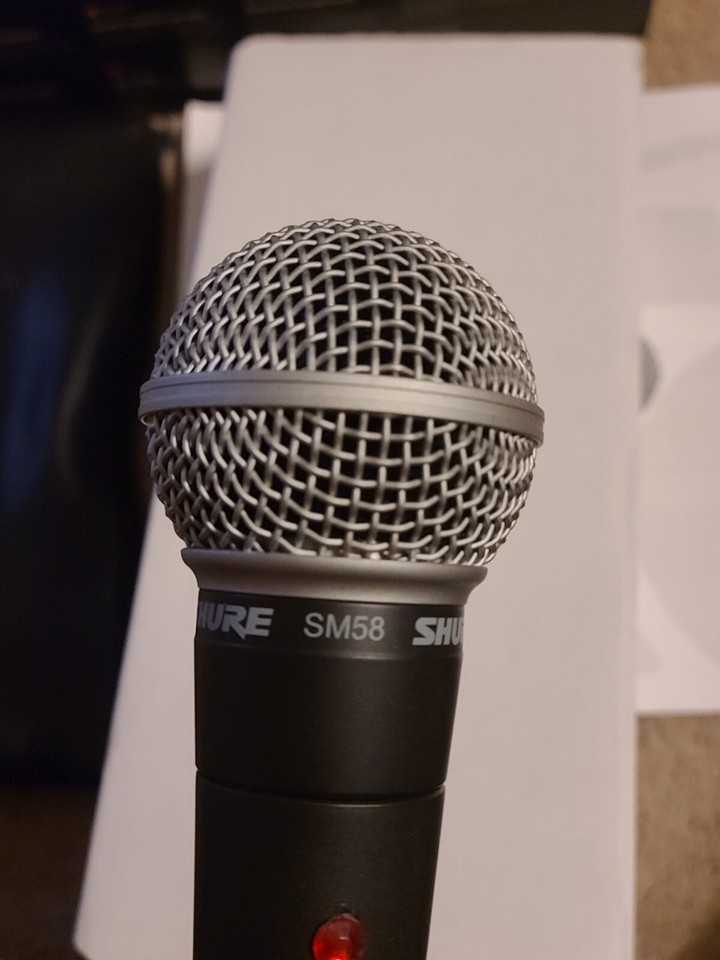 Shure SM58 Dynamic Vocal Microphone 883831519039 eBay