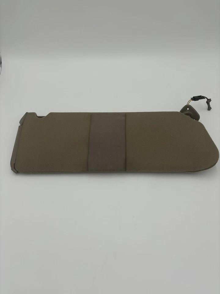 95-99 GMC Chevy Yukon Escalade Tahoe Suburban LH Driver Sun Visor W/ Lights Tan - Image 2 of 4