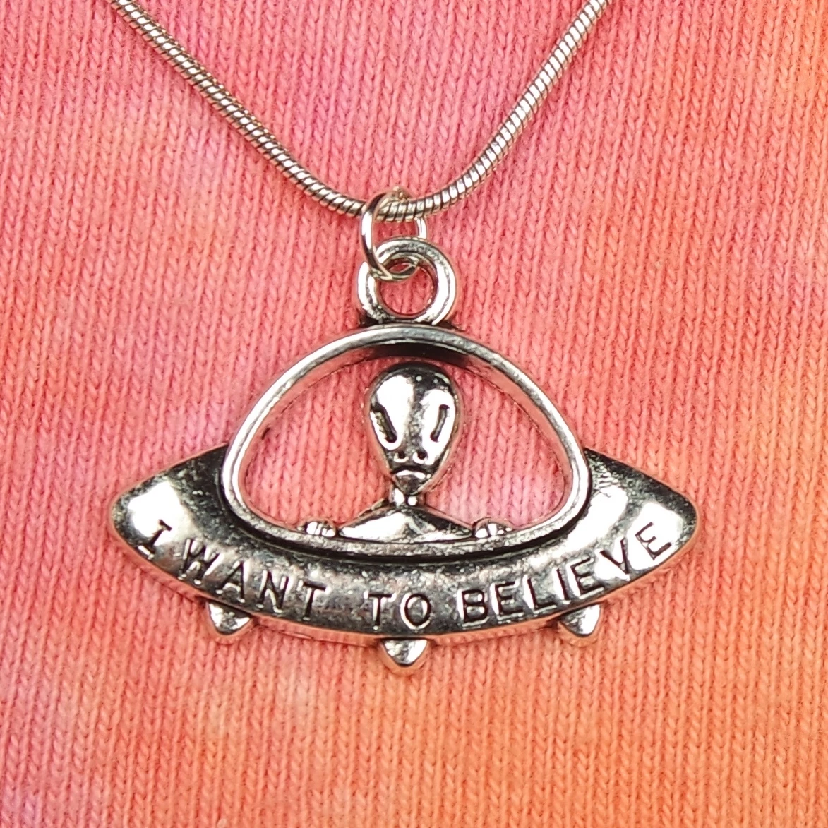 Spaceship necklace cheap
