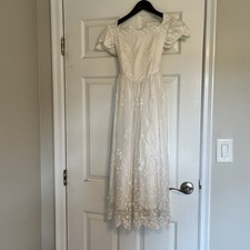 Vintage Storybook Heirlooms Ivory Lace Long Flower Girl Dress Size 7
