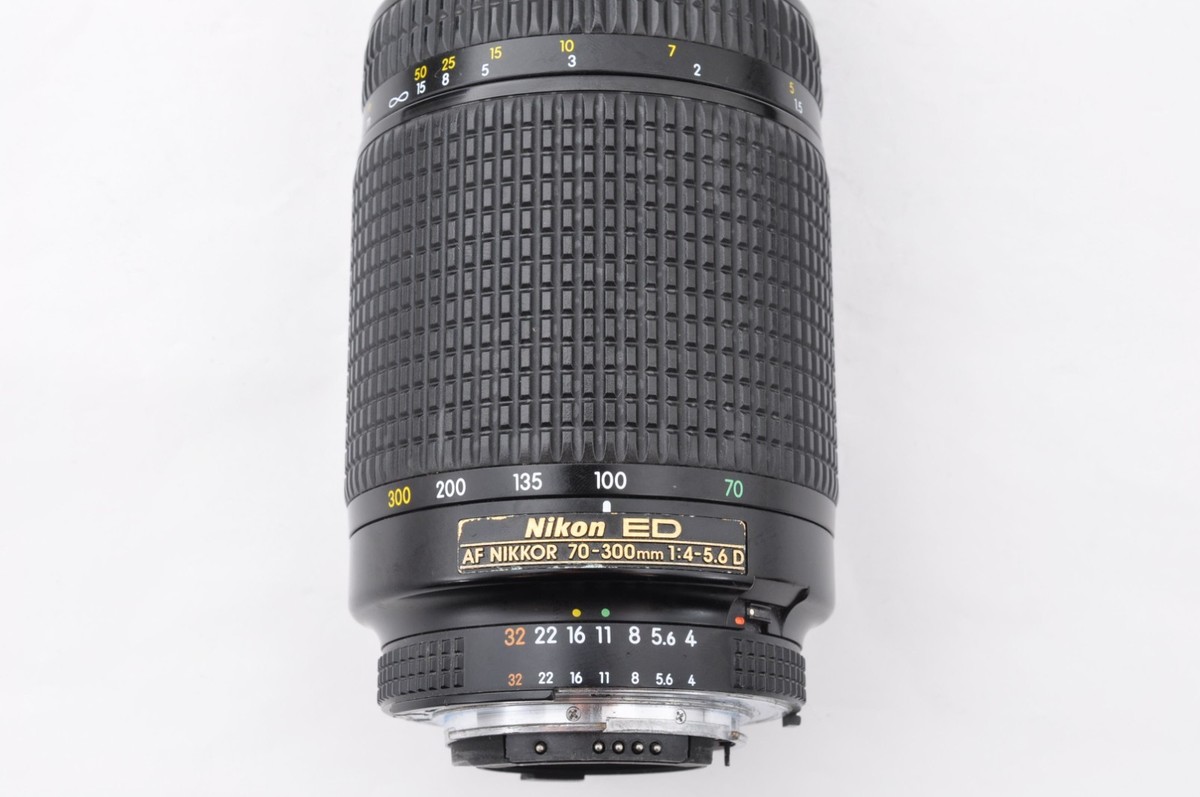 Nikon NIKKOR AF 70-300mm F/4-5.6 D ED Zoom Lens From JAPAN [Near