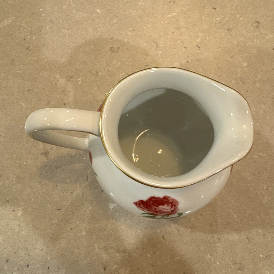 RALPH LAUREN DAPHNE PINK ROSES AND GREEN LEAVES PORCELAIN CREAMER 3.75 In. Tall - Image 2 of 4