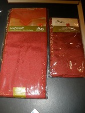 NEW Leaf Scroll Cutwork Tablecloth 52" X 52" sq.4 matching napkins RED O71 