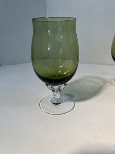 Set of 7 Olive Green SASAKI Coronation Cordial Twisted Stem 6oz - Picture 3 of 3