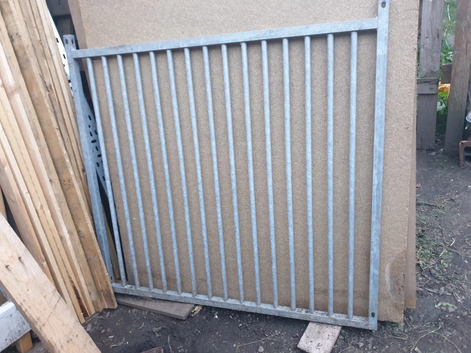 Picture 1 of 3