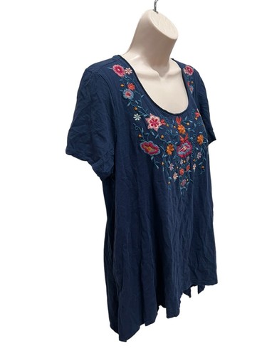 TERRE BLEUE Blue Floral Embroidered Sharkbite Hem Scoop Neck Tunic Top Size XL - Picture 3 of 5