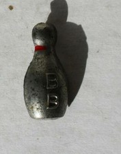 Bowling Brunswick Bowling BB Silver Color Red Stripe Metal Bowling Pin Pinback -