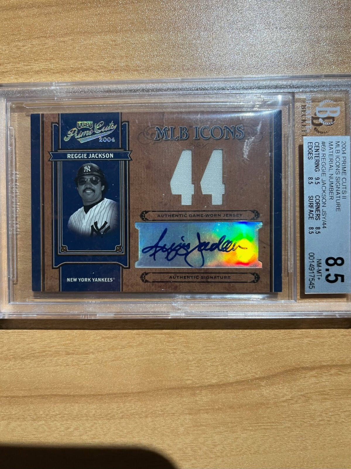 Primed Icon 2004 PRIME CUTS MLB ICON SIGNATURE REGGIE JACKSON AUTO/JERSEY 4/44 2004 ...