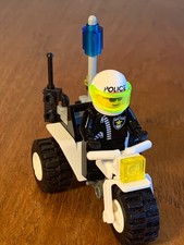 LEGO 6324 Chopper cop, Complete , w/ Mini figure, Vtg, Instructions, no OB