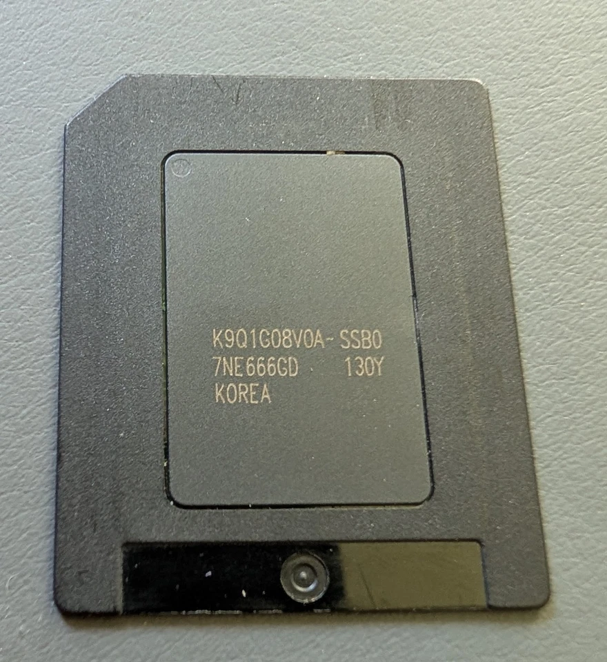 PNY 128MB SmartMedia Card &  32 MB Smart Media K9D1G08VOA-SSB0 Olympus camera - Image 3 of 4