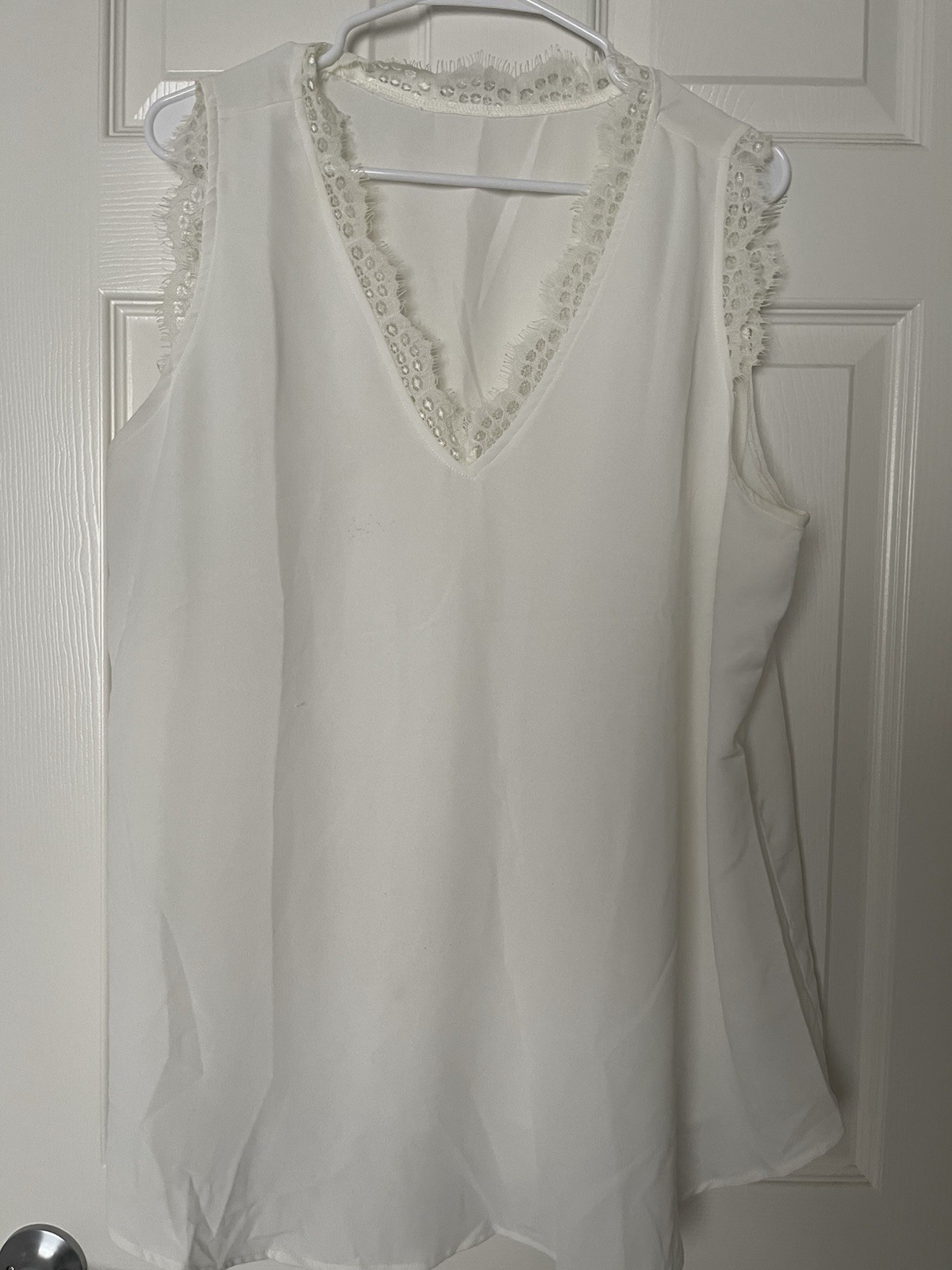 WHITE LACE BORDER TANK TOP- Beautiful Fabric, Comfortable, Size Xl