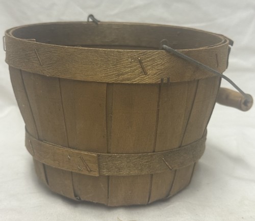 Vintage Small Round Wooden Gathering Fruit Basket Wood Metal Bail Handle 6”x4” - Picture 3 of 12