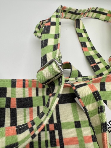 Bolso de Mano BP Nordstrom de Lona Refuelte con Correas, Hombro Ajustable Verde Coral Cuadros - Imagen 8 de 10