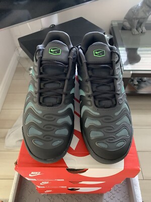 Nike Air Max Plus Drift  display picture 1