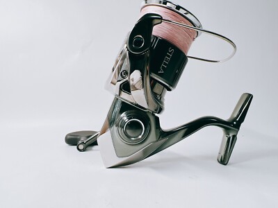 Shimano 22 Stella 4000MHG Spinning Reel w/Box Case