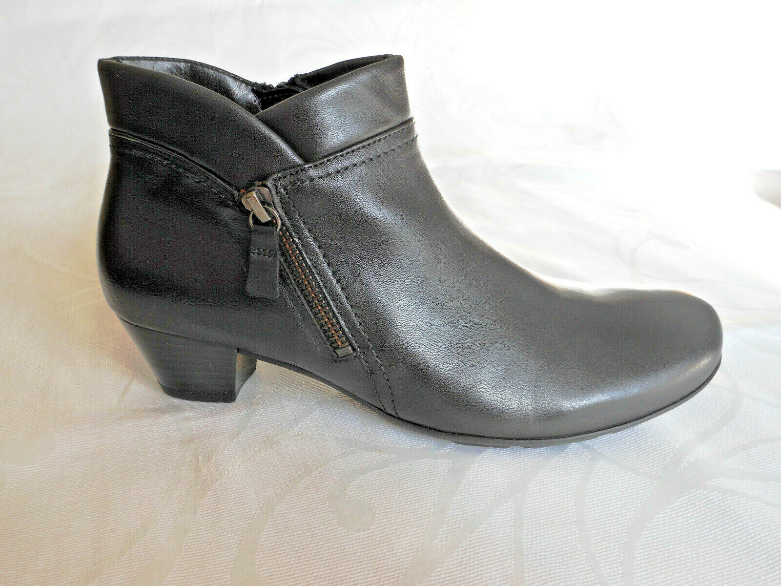gabor leather ankle boots