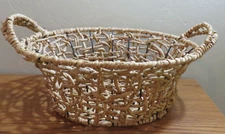 LARGE OVAL WIRE AND RAFFIA DOUBLE HANDLED BASKET 18 X 11" RUSTIC FARM COTTAGE
