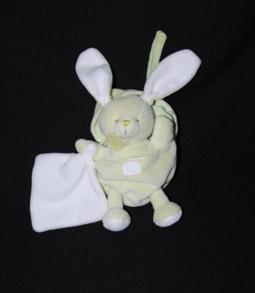 Peluche doudou lapin vert BABY NAT' œuf mouchoir blanc 16/24 cm