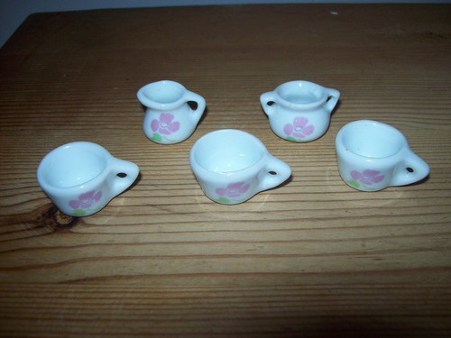 Childs China Tea Set - White with Flowers & Barbie - Incomplete - Picture 6 of 7