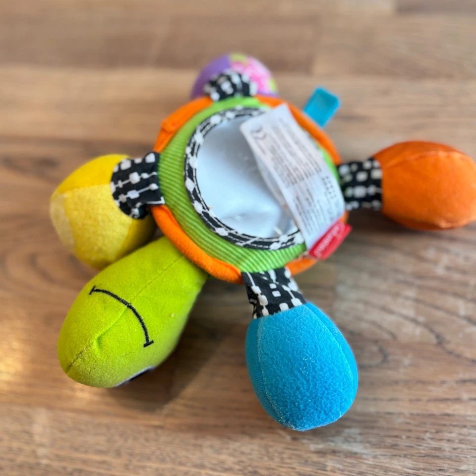 Brinquedo de atividade Infantino Turtle Pal espelho enrugamento sensorial bebê play center - Imagem 4 de 4