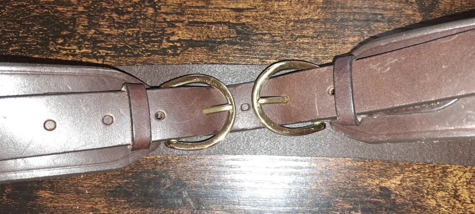 Cinturón de cuero marrón Banana Republic para dama con doble hebilla City Western Med Foto 3 de 4