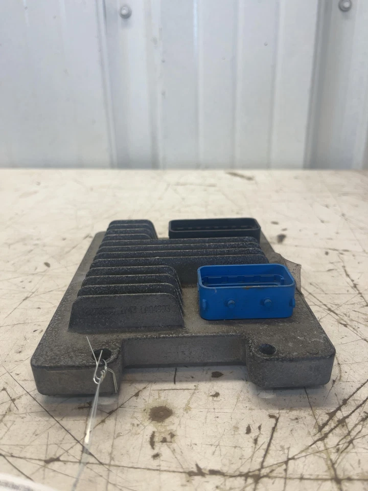 03 04 05 Módulo de control del motor PONTIAC SUNFIRE OE# 12576162 Foto 2 de 4