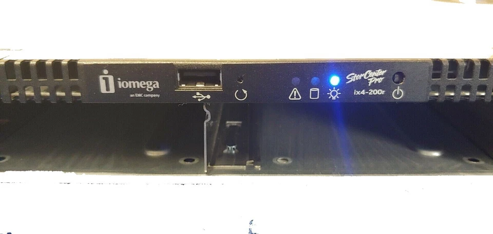 Iomega StorCenter Pro ix4-200r cpu intel 3,2 Ghz NAS RACK Server NO HDD + caddy - Immagine 3 di 4