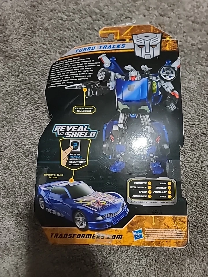 Transformers 2010 Classics Reveal The Shield Deluxe Class Turbo Tracks MOC - Image 2 of 4