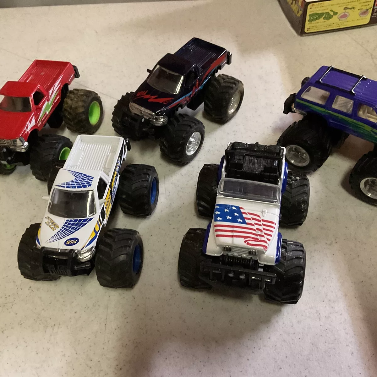 Maisto Monster Truck lot of 5 toys friction pull back release works good