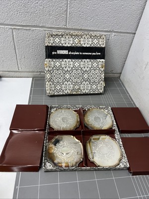 VINTAGE SET OF FOUR VINERS SILVERPLATE DRINK COASTER SET COASTERS RETRO CAFE BAR