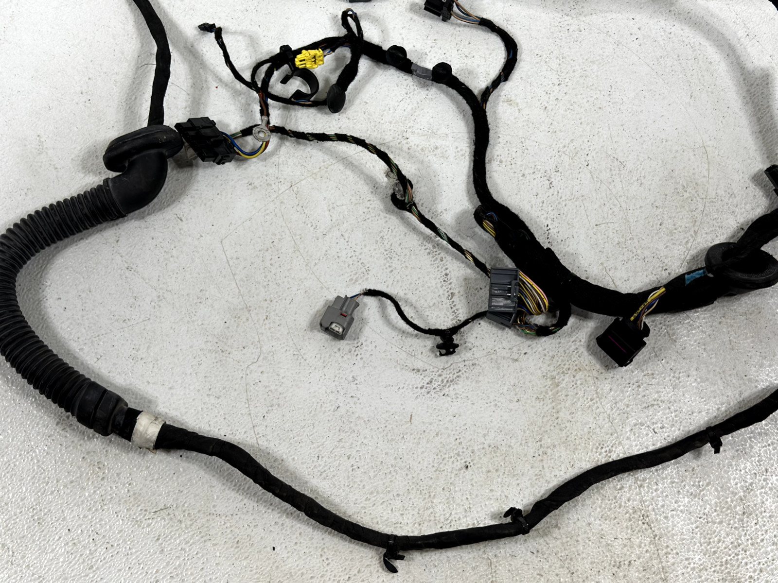 16-21 MCLAREN 570S RIGHT PASSENGER DOOR WIRING HARNESS WIRE LOOM 13M1473CP OEM